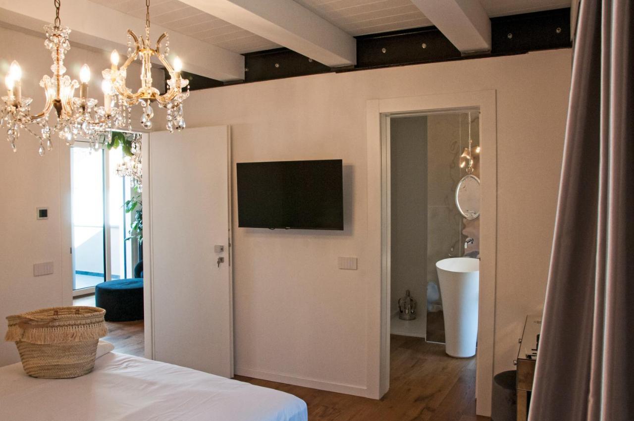 Ca' Squero911 Luxury Rooms Cesenatico Buitenkant foto